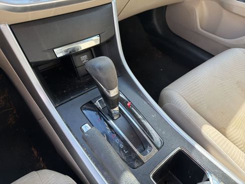 Used 2014 Honda Accord LX image 23