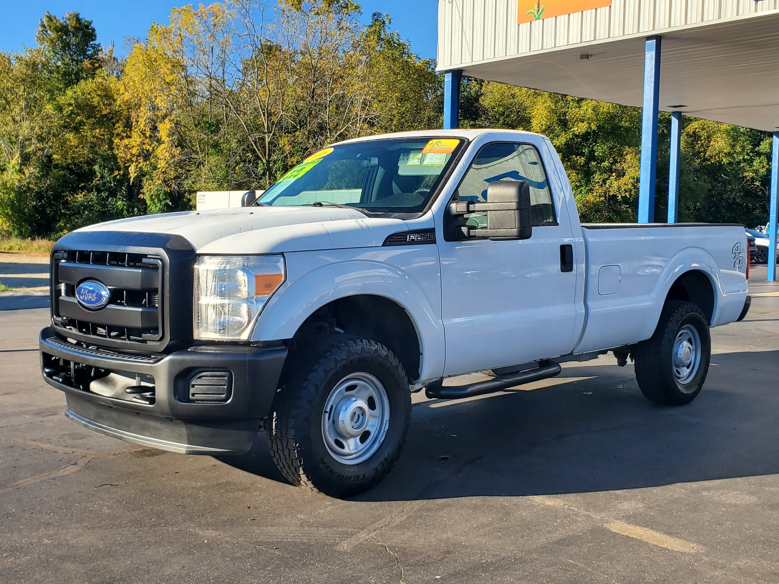 Used 2016 Ford F250 XL AWD/4WD image 2