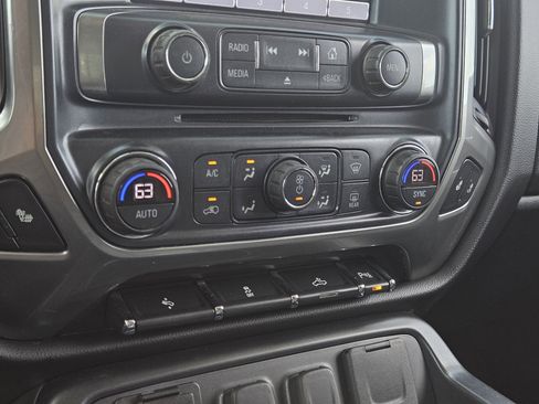 Used 2018 Chevrolet Silverado 1500 LT w/ Texas Edition RWD image 23