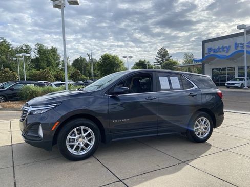 Used 2023 Chevrolet Equinox LT FWD image 6