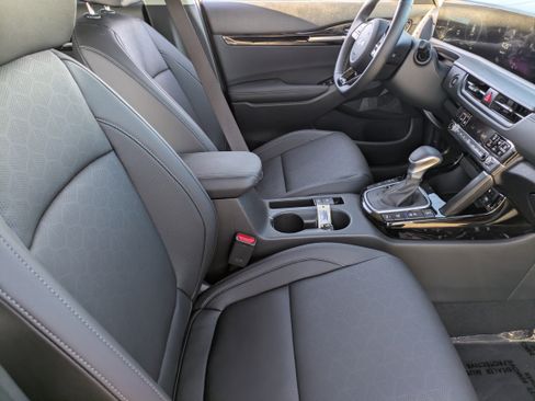 Certified 2026 Kia Seltos SX w/ SX Sunroof Package image 12