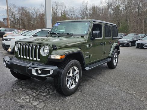 Used 2021 Jeep Wrangler Unlimited Sahara w/ Uconnect 4C Nav & Sound Group image 1