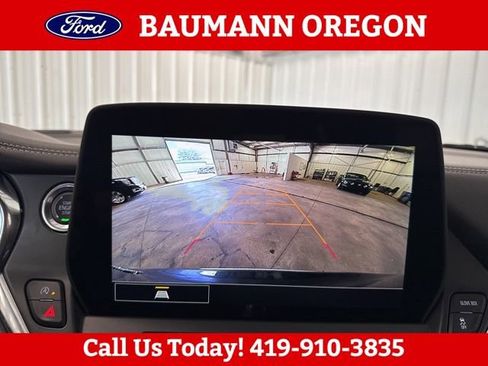 Used 2025 Chevrolet Blazer LT FWD image 23