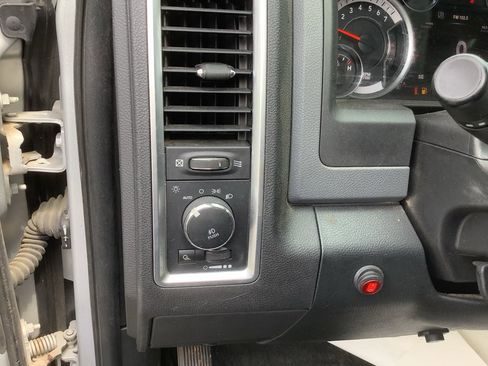 Used 2017 RAM 1500 Big Horn AWD/4WD image 12