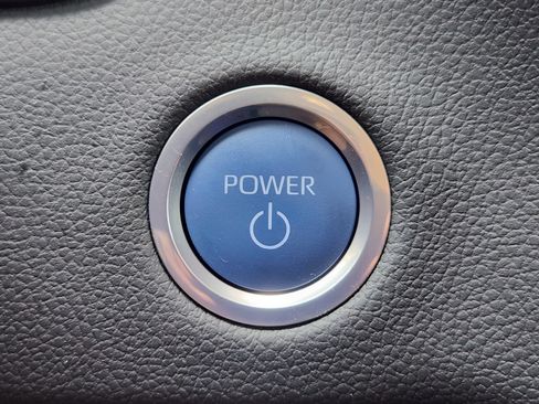 Used 2024 Toyota Tundra Limited AWD/4WD image 24