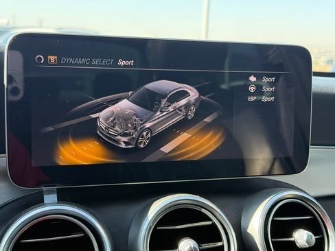 Used 2019 Mercedes-Benz C 300 Sedan image 21