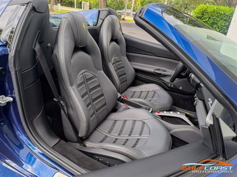 Used 2017 Ferrari 488 Spider RWD image 30
