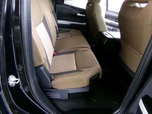 Used 2016 Toyota Tundra Platinum AWD/4WD image 19