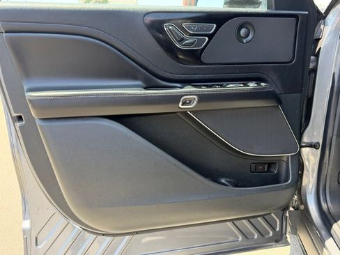 Used 2022 Lincoln Aviator Reserve w/ Elements Package Plus RWD image 21