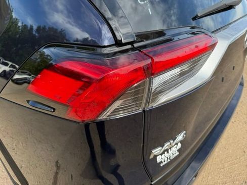 Used 2021 Toyota RAV4 XSE AWD/4WD image 13