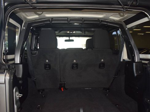 Used 2020 Jeep Wrangler Unlimited Sport AWD/4WD image 20