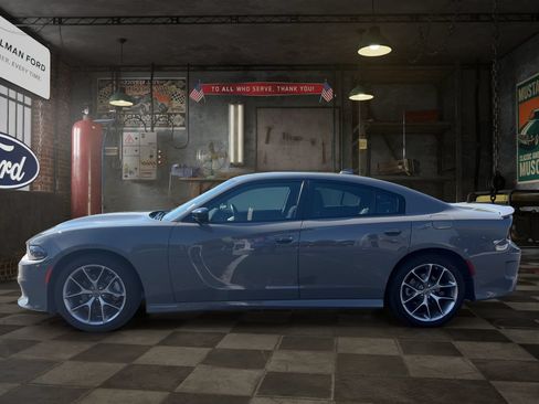 Used 2023 Dodge Charger GT RWD image 3