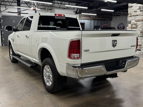 Used 2018 RAM 3500 Laramie w/ Snow Chief Group AWD/4WD image 10