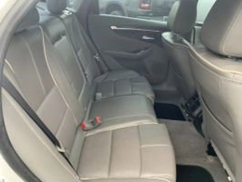 Used 2017 Chevrolet Impala Premier w/ Enhanced Convenience Package image 25