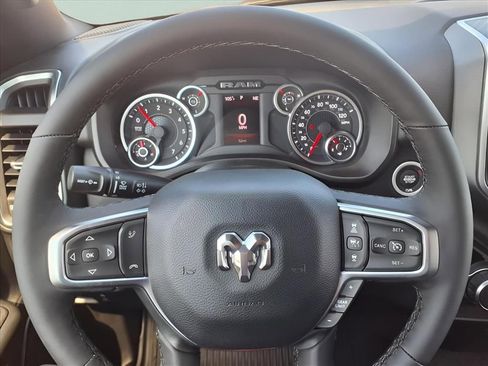 New 2026 RAM 1500 Big Horn AWD/4WD image 13