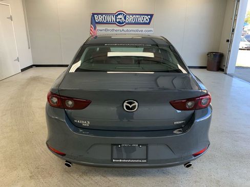 Used 2024 MAZDA MAZDA3 s image 5