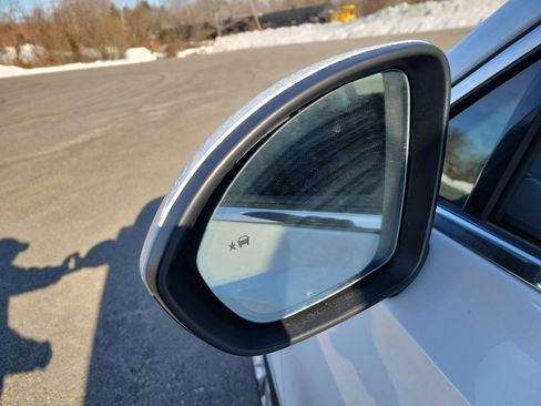 New 2026 Buick Envision Avenir image 13