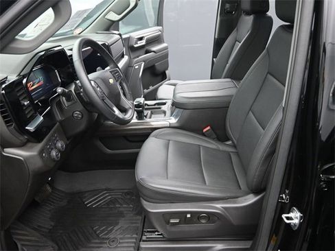 Used 2025 Chevrolet Silverado 1500 LTZ w/ LTZ Premium Package image 10