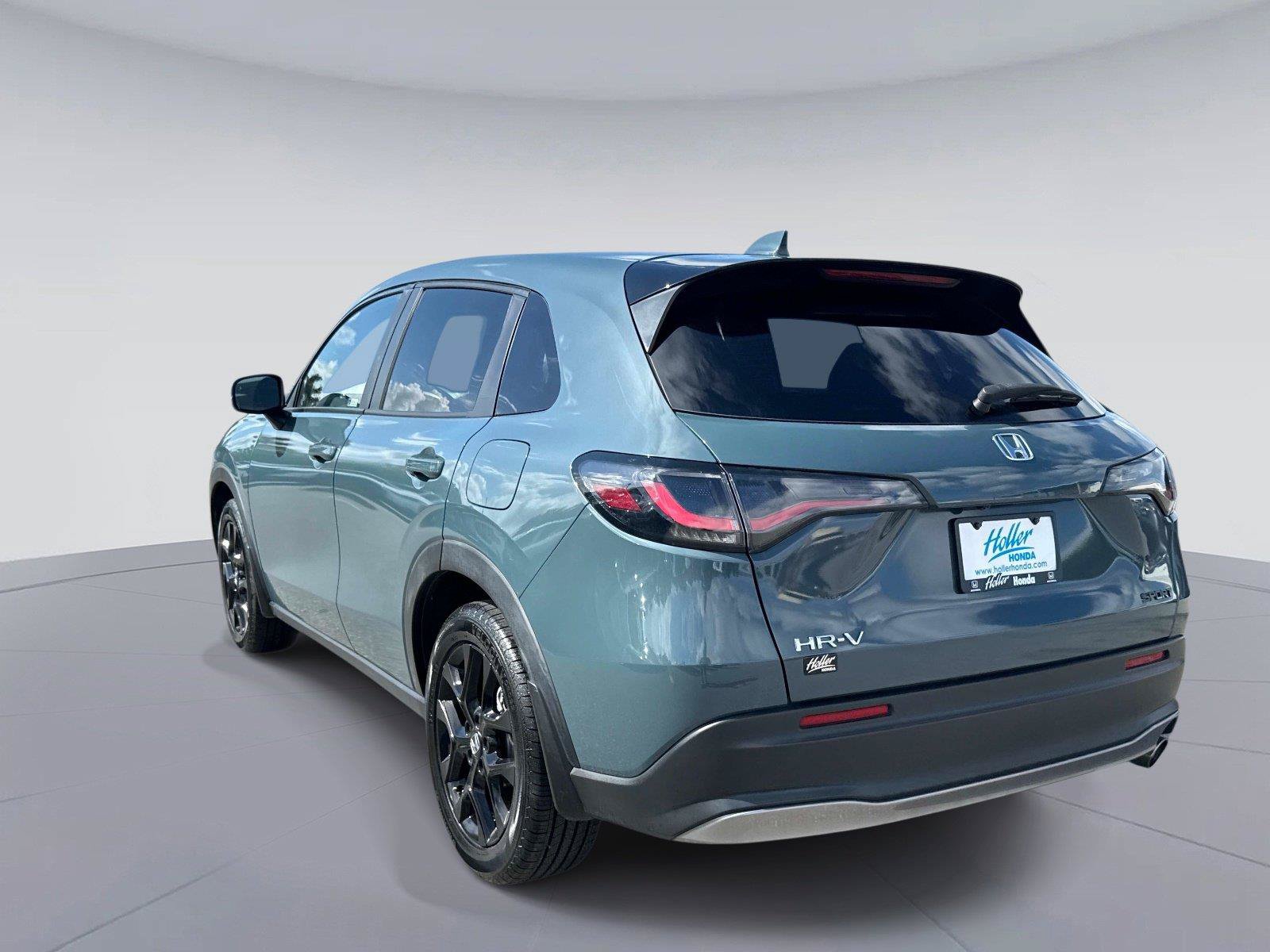 Certified 2023 Honda HR-V Sport image 6