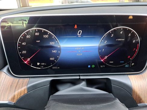 Used 2024 Mercedes-Benz C 300 Sedan image 31