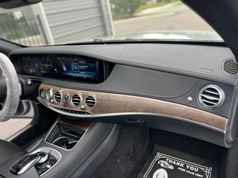 Used 2018 Mercedes-Benz S 450 Sedan image 11
