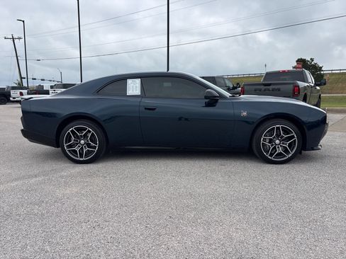 Used 2026 Dodge Charger Scat Pack AWD/4WD image 6