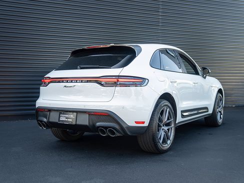 Certified 2026 Porsche Macan Turbo AWD/4WD image 30