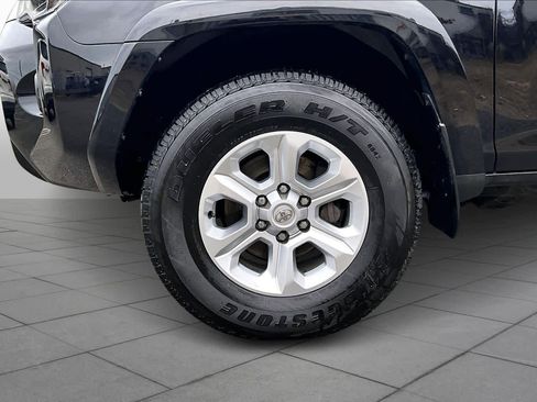 Used 2023 Toyota 4Runner SR5 Premium image 17