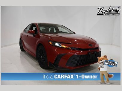 Used 2025 Toyota Camry SE w/ Multimedia Upgrade Package