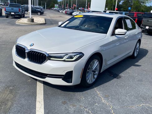 Used 2021 BMW 530i w/ Convenience Package image 2