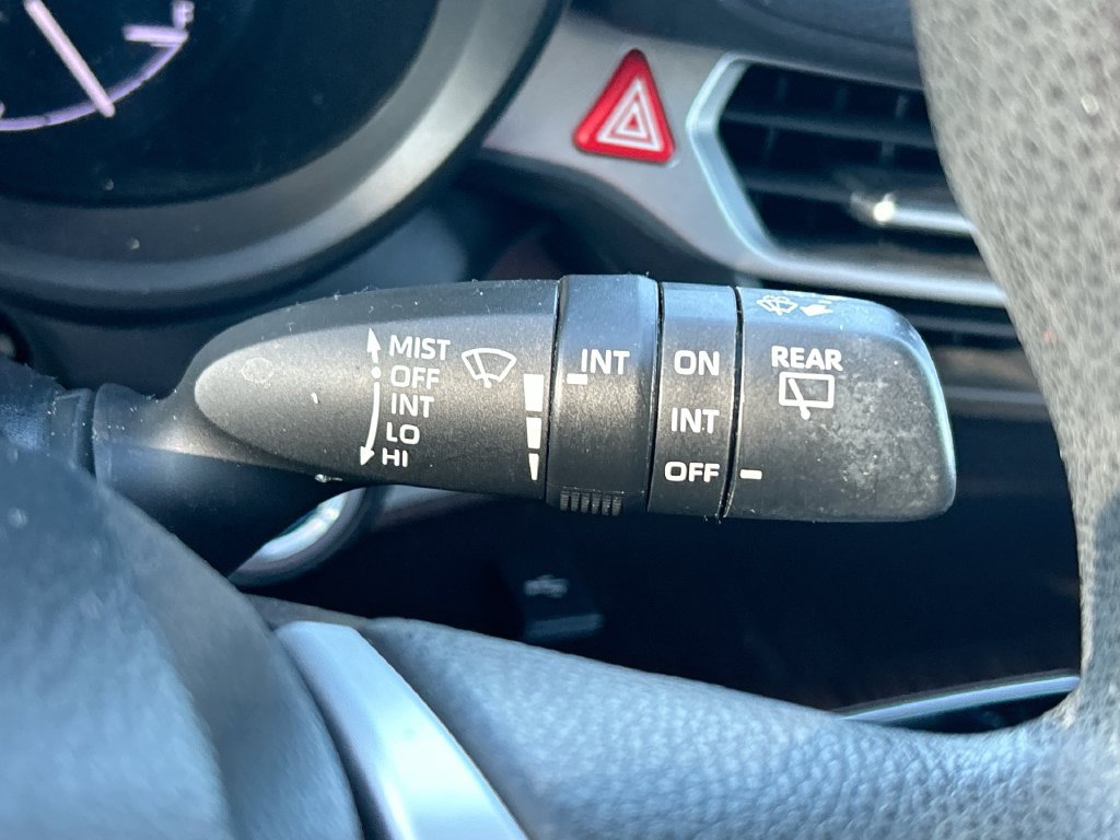 Used 2021 Toyota Sienna LE FWD image 20