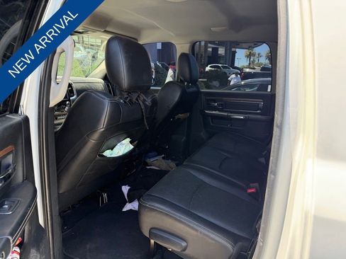 Used 2014 RAM 2500 Laramie w/ Convenience Group AWD/4WD image 9