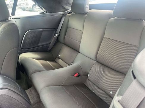 Used 2014 Ford Mustang Convertible RWD image 12