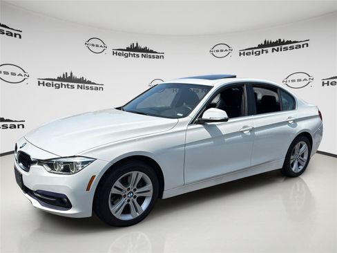 Used 2018 BMW 328d Sedan RWD image 2