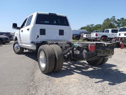 New 2025 RAM 3500 Tradesman w/ Chrome Appearance Group image 11