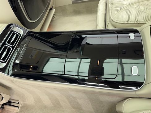 Used 2022 Mercedes-Benz Maybach S 580 4MATIC image 48