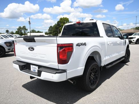 New 2026 Ford F150 XLT w/ XLT Black Appearance Package AWD/4WD image 9