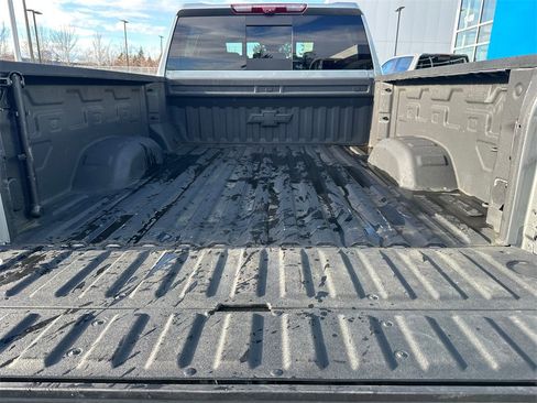 Used 2024 Chevrolet Silverado 2500 LTZ w/ LTZ Convenience Package image 16