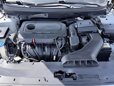 Used 2019 Hyundai Sonata SE FWD image 7