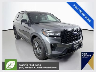 Used 2025 Ford Explorer ST-Line w/ ST-Line Street Pack