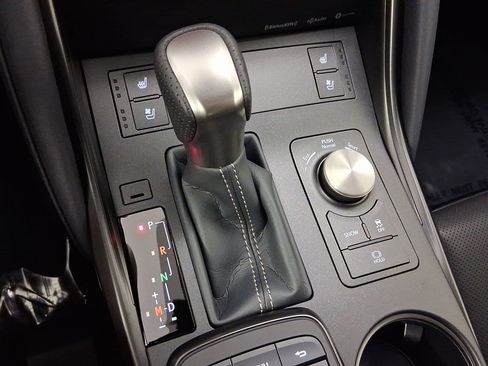 Used 2025 Lexus IS 350 F Sport w/ Navigation Package image 17