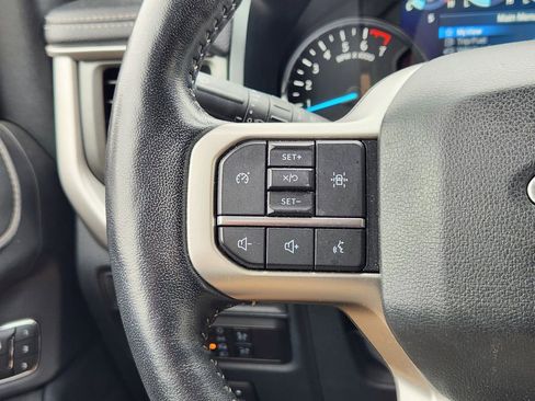 Used 2023 Ford Expedition Max XLT image 26