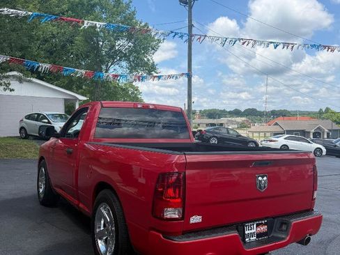 Used 2013 RAM 1500 Express RWD image 5