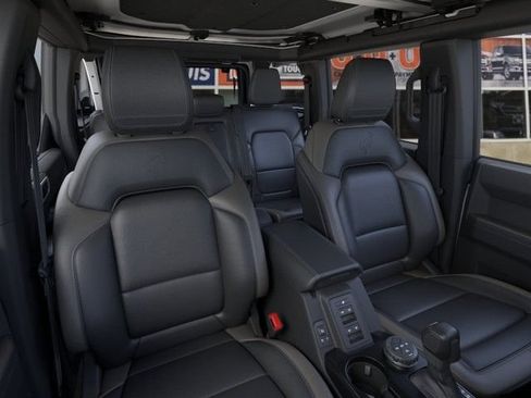 New 2026 Ford Bronco Outer Banks AWD/4WD image 10