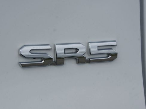 Used 2025 Toyota Tacoma SR5 AWD/4WD image 18