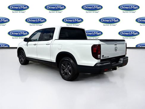 Used 2020 Honda Ridgeline Sport image 5