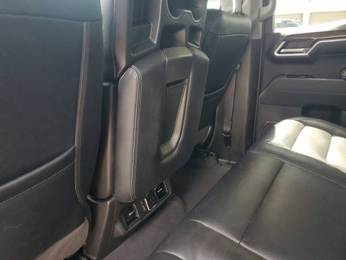 Certified 2024 GMC Sierra 1500 SLE w/ Preferred Package RWD image 12