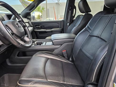 Used 2022 RAM 2500 Limited AWD/4WD image 14