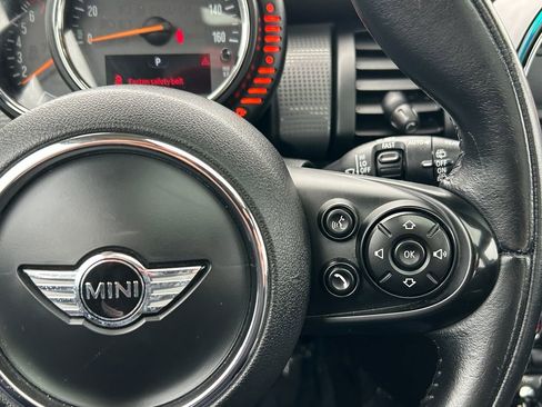 Used 2016 MINI Cooper 2-Door Hardtop image 20