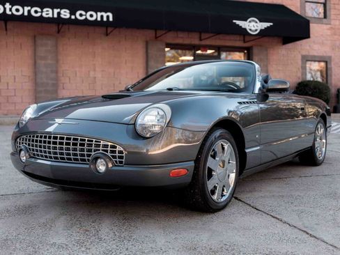 Used 2003 Ford Thunderbird Deluxe RWD image 3